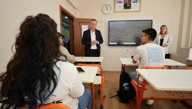 Başkan Balaban yeni eğitim yılında YEGEM öğrencileriyle buluştu