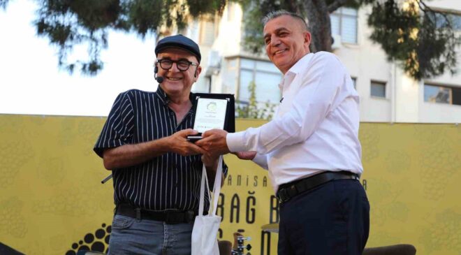 Başkan Şimşek: “Hedefimiz Bağ Bozumu Şenliği’ni uluslararası düzeye taşımak”