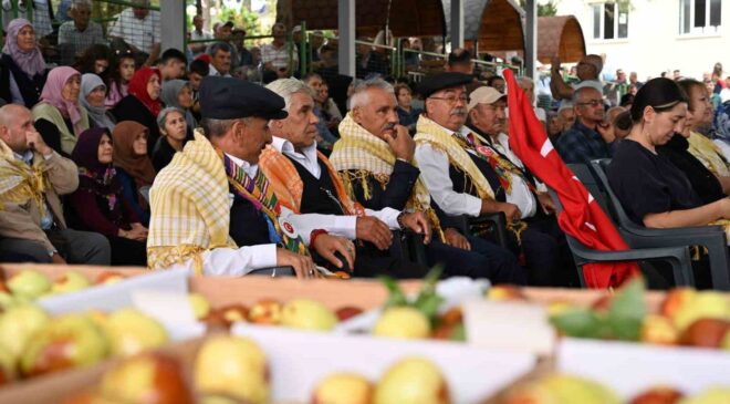 Demirci’de 1. Hünnap Festivali düzenlendi
