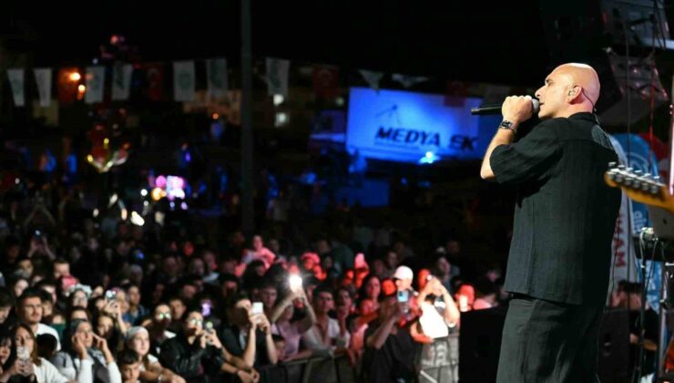 Gölmarmara, Ahmetli ve Gördes’te kurtuluş yıldönümü konserleri