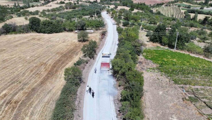 Manisa’da 1999’da açılan yol 27 yıl sonra asfaltla buluştu