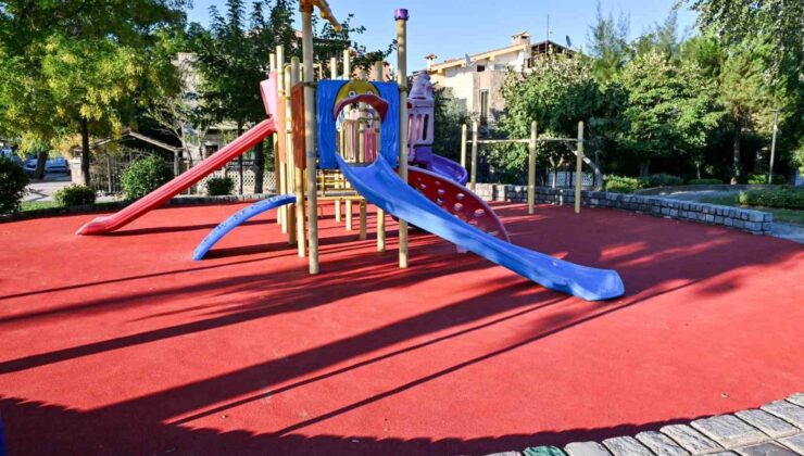 Manisa’da park ve oyun alanlarına güvenli zemin