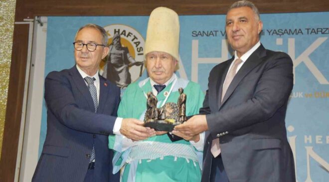 Manisa’da yılın ahisi Mehmet Akgül oldu