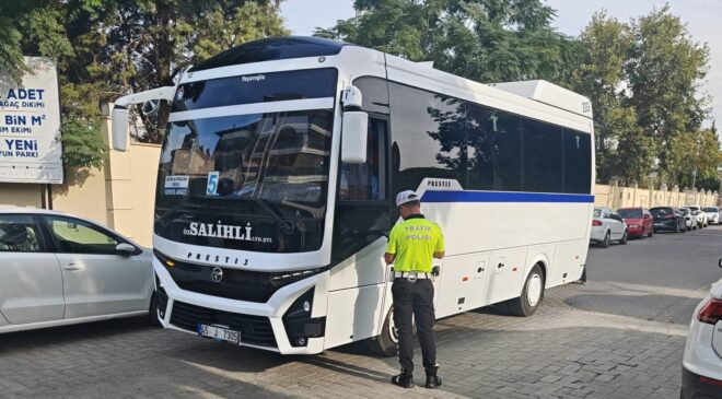 Salihli’de okul servislerine sıkı denetim