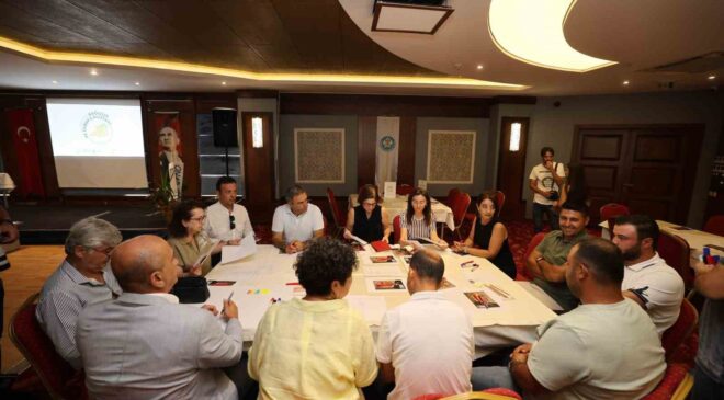 Şehzadeler’de Bağcılık ve Tarım Çalıştayı düzenlendi