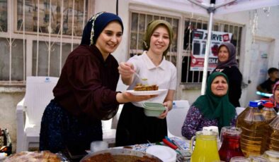 Yuntdağı Fıstığı’na coşkulu hasat şenliği