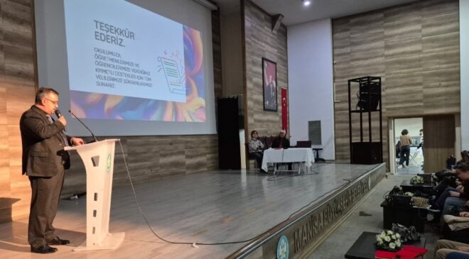 Alaşehir’de velilere dijital bağımlılık uyarısı