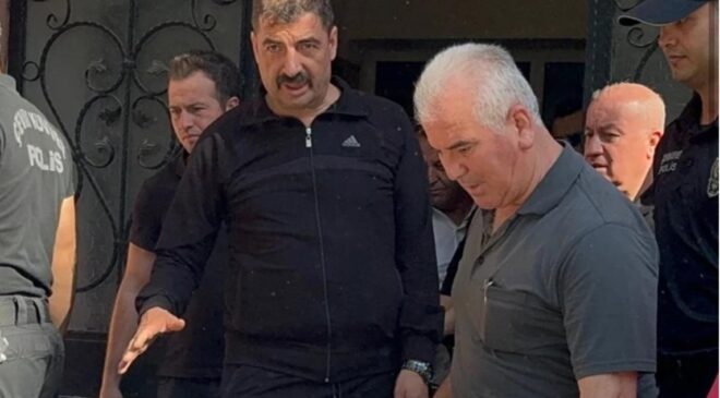 Başkan Dönmez’in yargılandığı dava 29 Aralık’a ertelendi