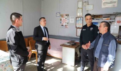 Demirci Kaymakamı Bayram’dan esnafa cuma ziyareti