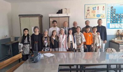 Demirtaş’tan Çavuşlar’da eğitim mesaisi