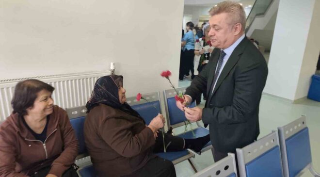 Hastalara karanfilli bilgilendirme