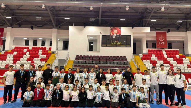 Manisa BBSK’den 63 madalyalı şampiyonluk