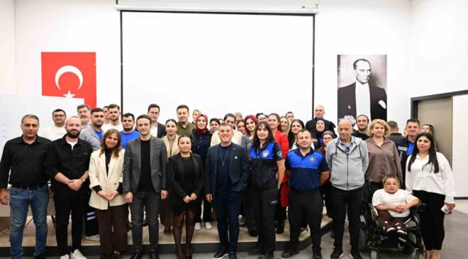 Manisa Büyükşehir personeline disleksi eğitimi