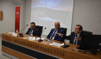 Manisa’nın dini ve kültürel mirasının konu edinildiği sempozyum başladı
