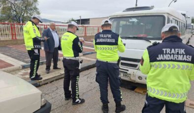 Öğrencilerin güvenli ulaşımı için servis araçları mercek altına alındı