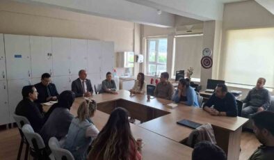 Okul ziyaretleriyle eğitimin nabzı tutuluyor