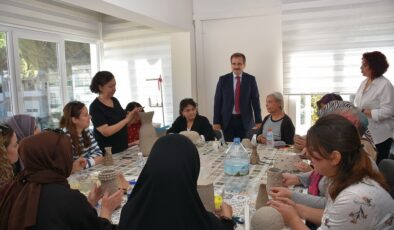 Salihli’de Aile Destek Merkezi çalışmalarını sürdürüyor