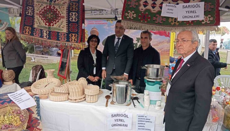 Sarıgöl’ün pekmezi İzmir’de tanıtıldı