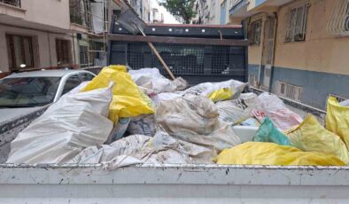 Şehzadeler’de moloz bırakanlara ceza uyarısı