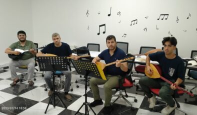 Şehzadeler’de müzik kursları için geri sayım başladı
