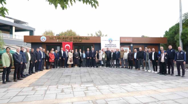 Turgutlu’da belediye hizmeti vatandaşın ayağına geldi