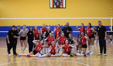 Turgutlu’nun Sultanları deplasmanda kazandı, basketbol takımı Fenerbahçe’ye takıldı