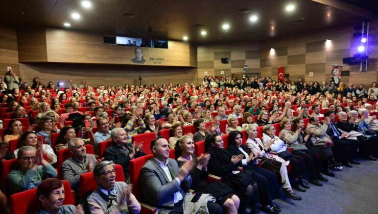 Zeki Müren’in unutulmaz şarkıları Manisa’da yankılandı